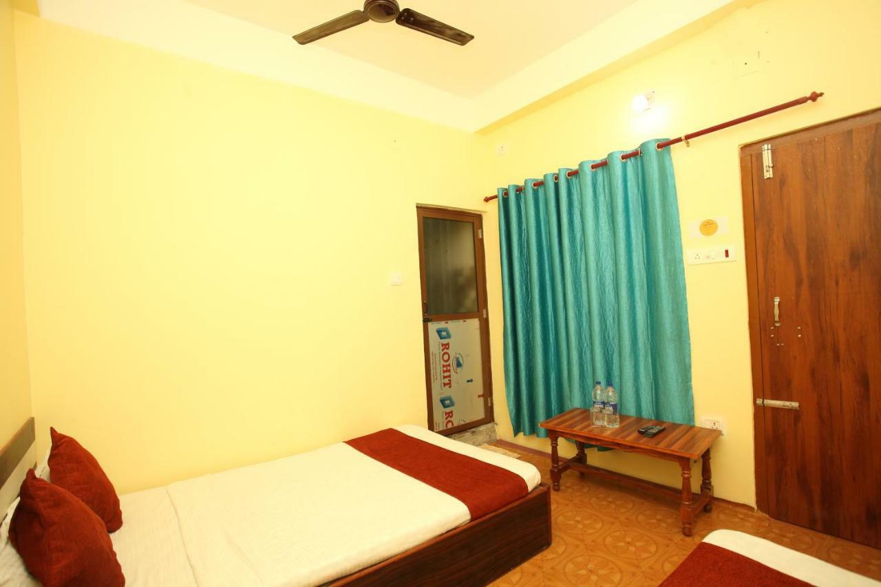 Spot On 503 Lisno Restaurant And Lodge Lumbini Exterior photo